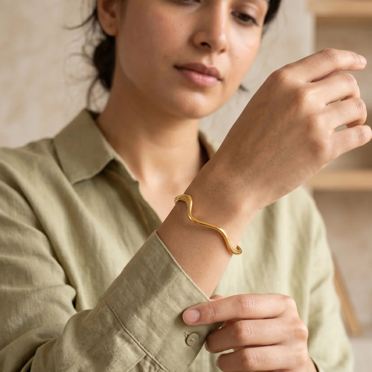 Liqua Bangle