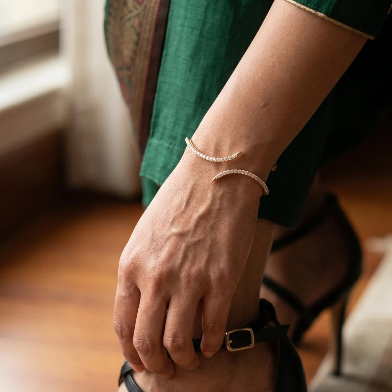 Lunea Bangle