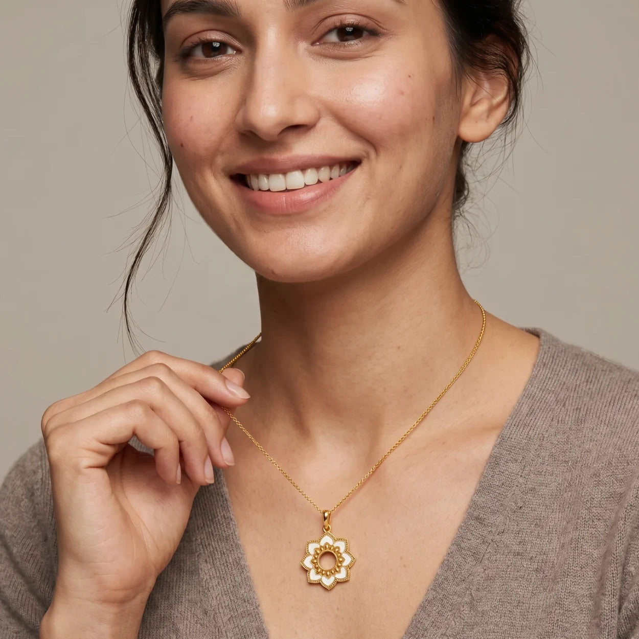 Ziva Pendant