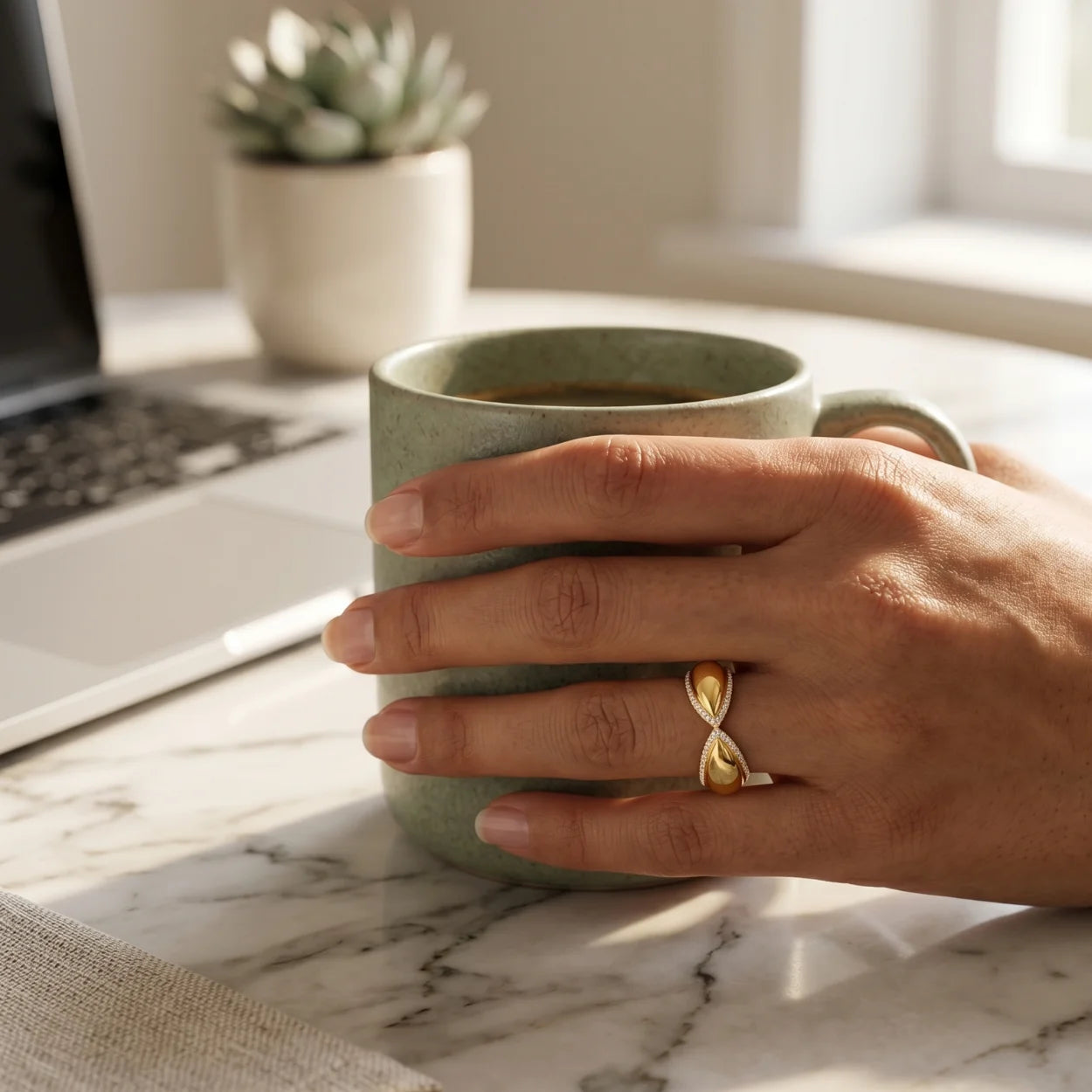 Amour Ring