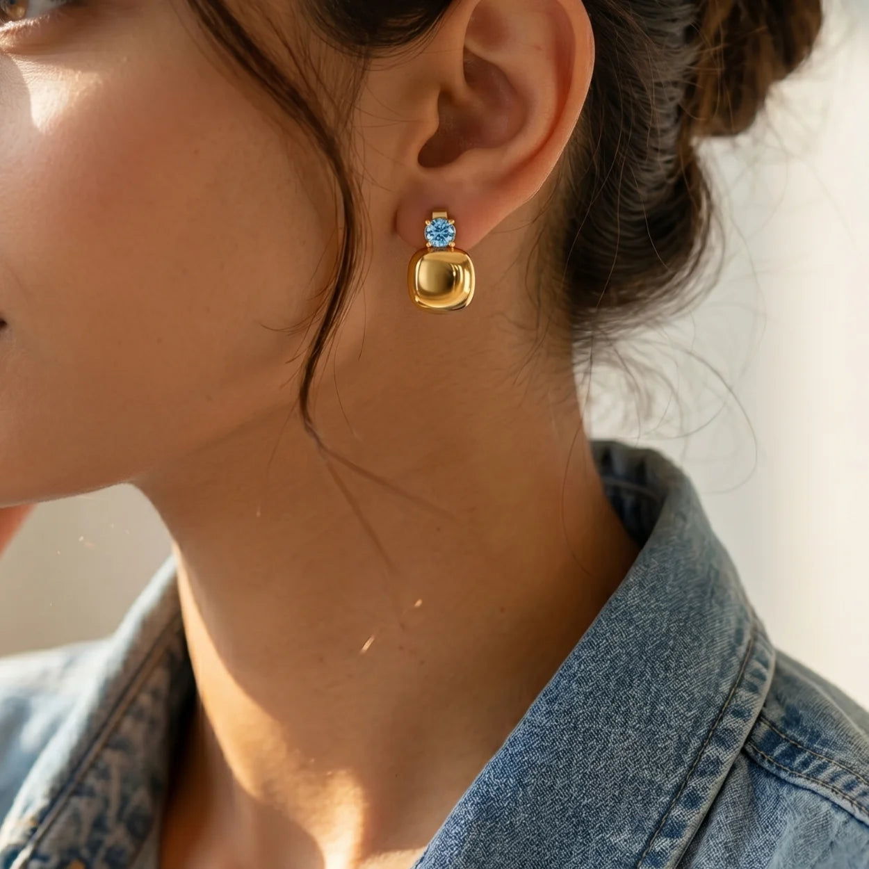 Cushion Glow Studs