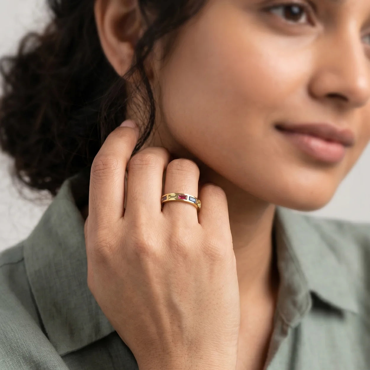 Chromatic Ring
