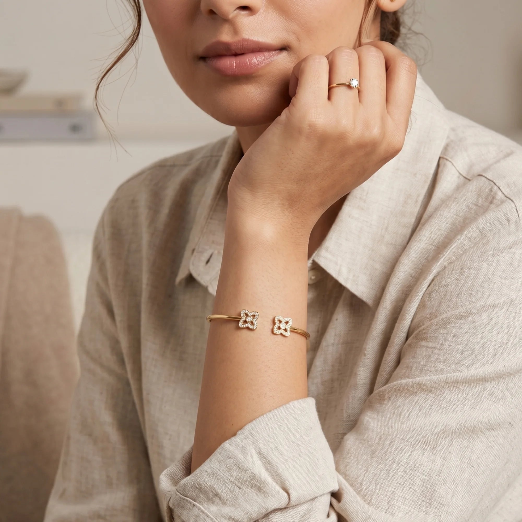 Avira Bracelet
